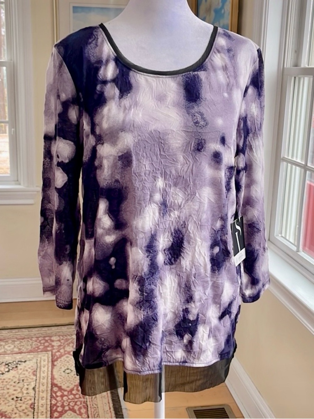 NWT Simply Vera Wang Chiffon Stretch Top with 3/4 Sleeves and Peekaboo Mesh Trim